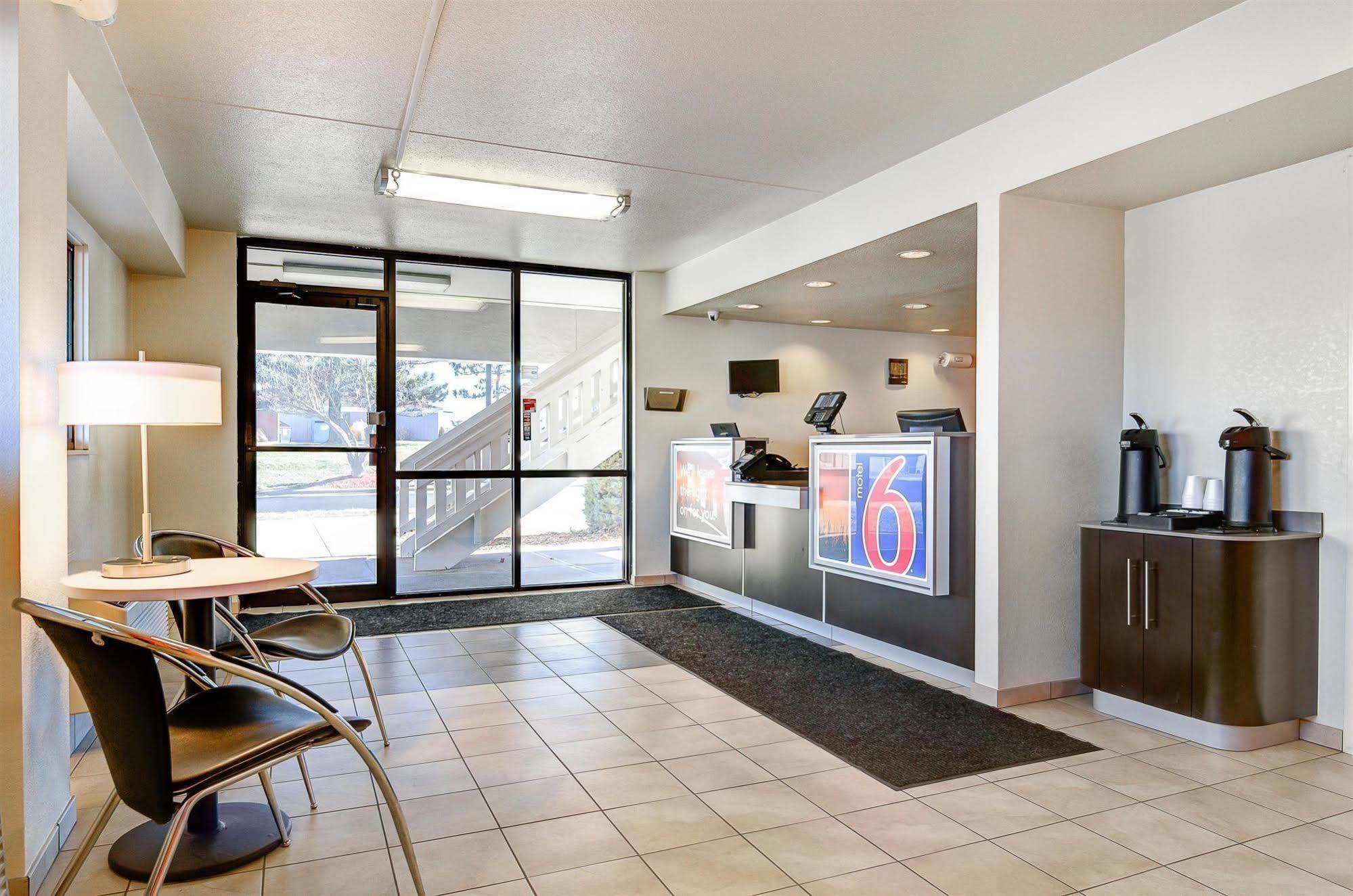Motel 6-Springfield, Mo - North Exteriör bild